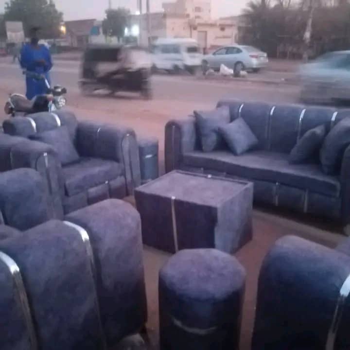 دينا طش اثاث قديم شرق الرياض 0536617401 رمي عفش تالف حي المونسيه شرق الرياض حي الحمراء رمي العفش والأثاث والأغراض دا...