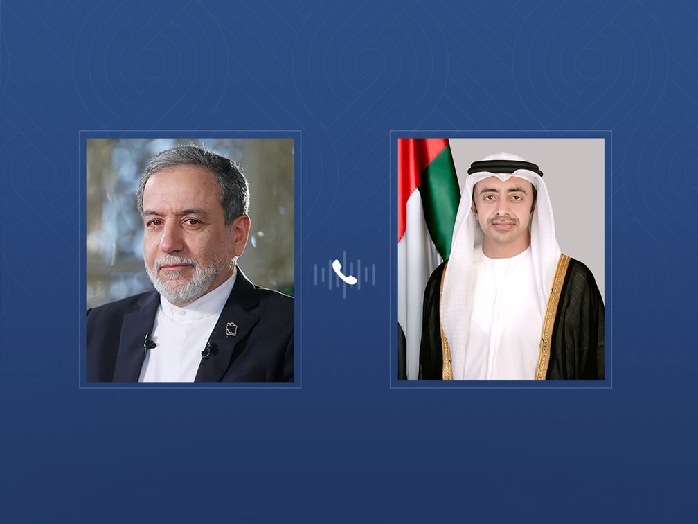 🏴▫️رایزنی تلفنی وزرای خارجه ایران و امارات
▪️«شیخ عبدالله بن زاید آل نهیان» معاون نخستوزیر و وزیر خارجه امارات متح...
