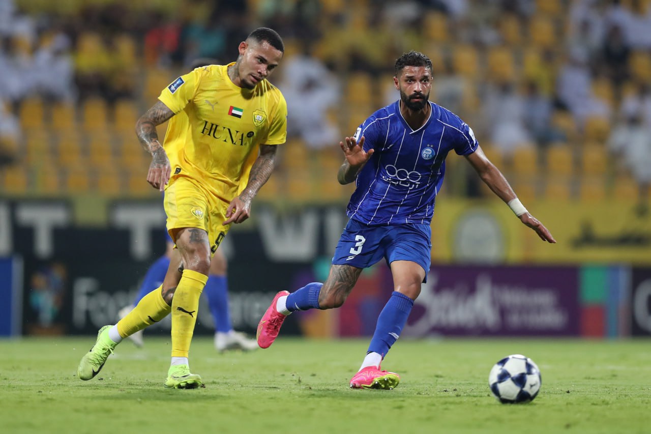 ⚽️⚽️آرمین سهرابیان از تمرینات استقلال توسط بختیاری‌زاده منع شد و این بازیکن جدایی خودش رو پذیرفته است و به دنبال تیم ...