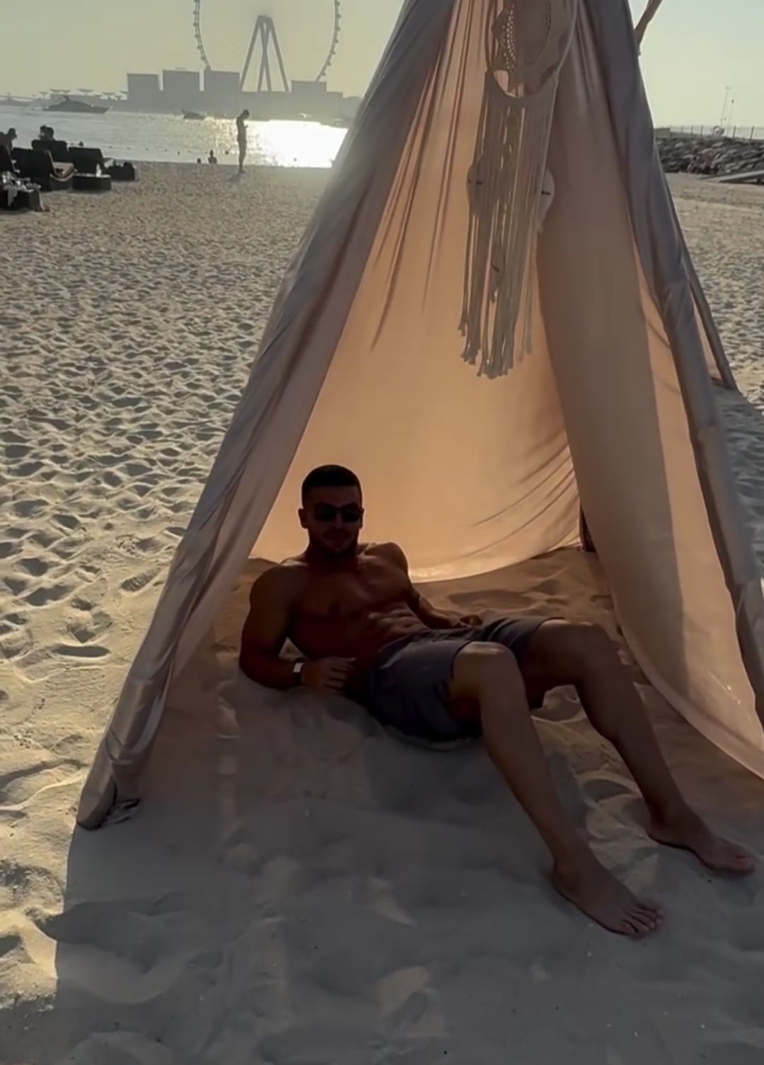 🏖️🔥