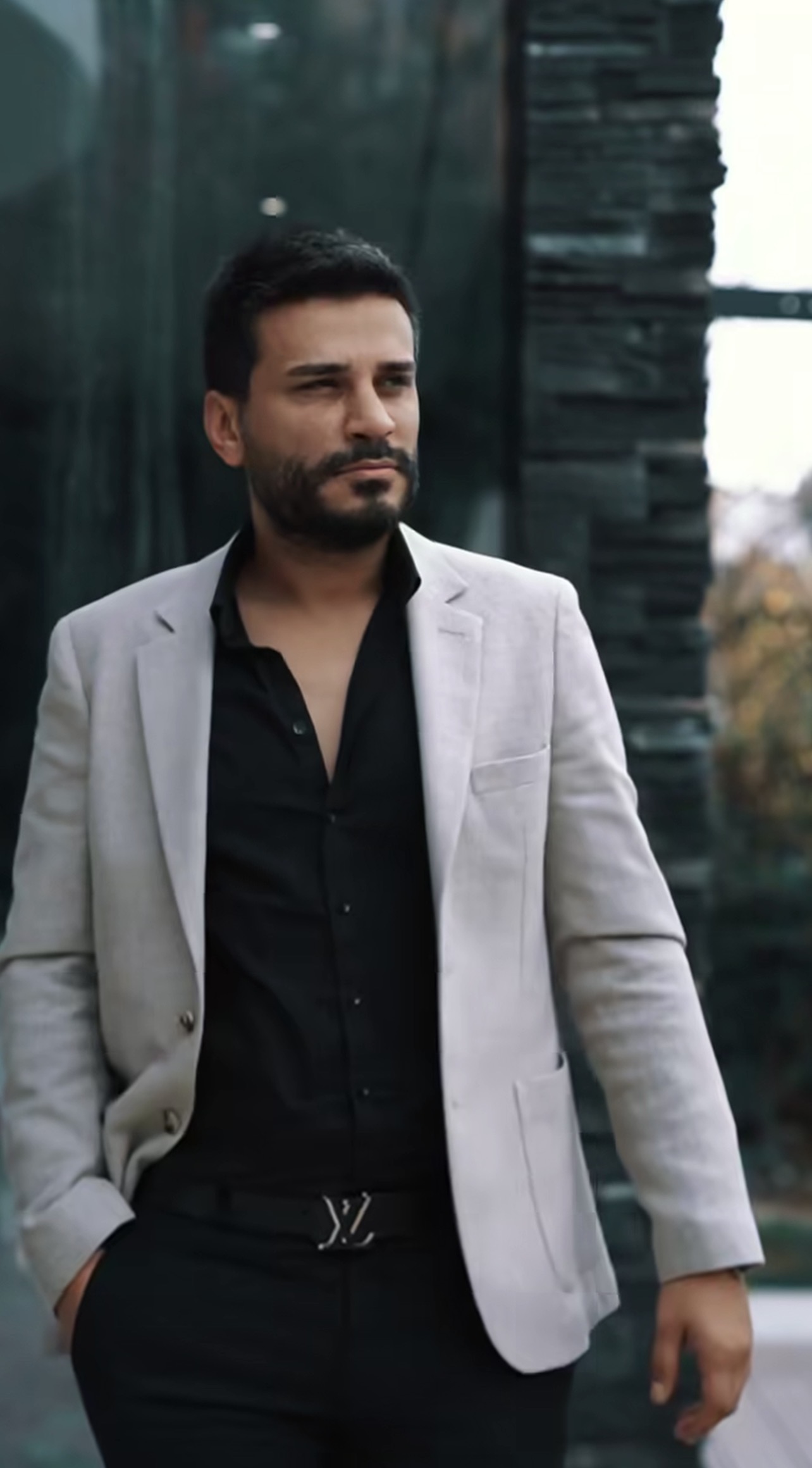 Post by @rayan1