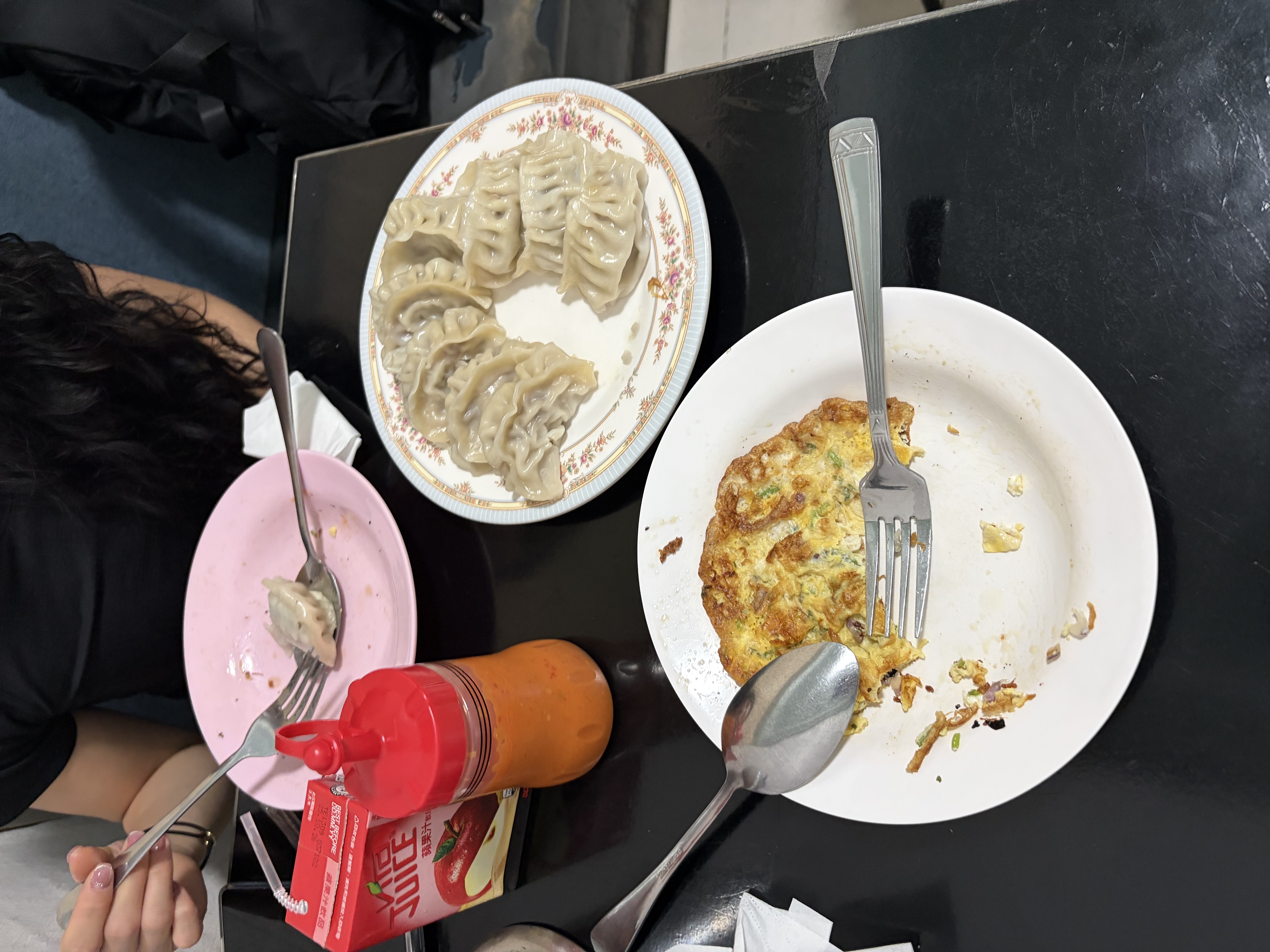 اينم از شام امشب
البته چسبيد راستشو بخواييد، اخرين باري كه همچن املتي خوردم تو مسجد سليمان بود با عشاير، رفتيم تو سيا...