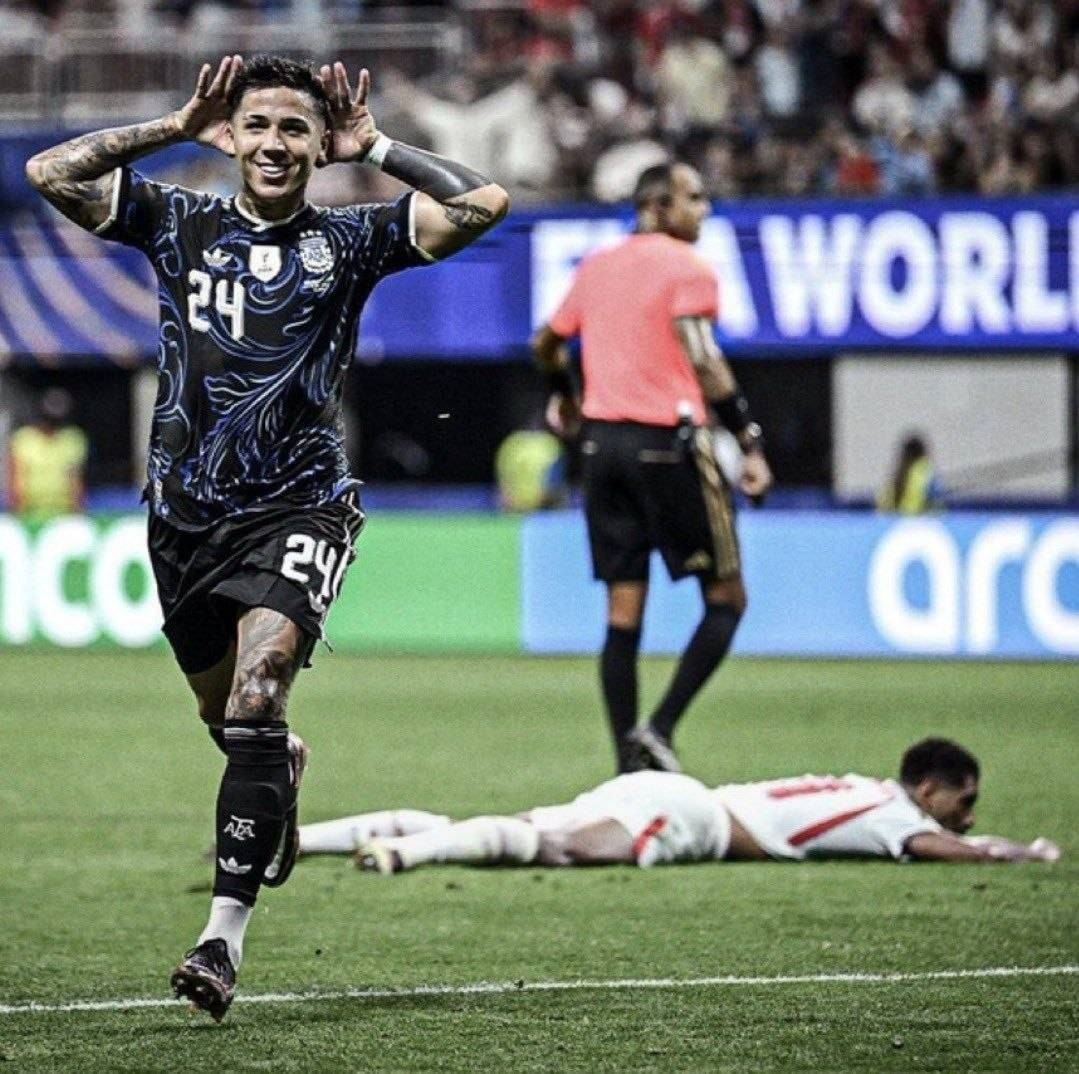 🇦🇷انزو فرناندز: «من مسی را بیشتر از خودم دوست دارم.» ⚽️ @time_football