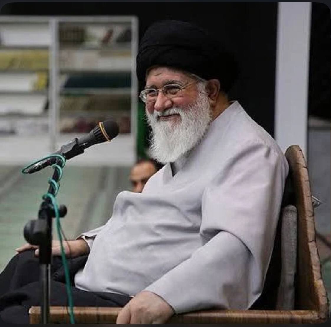 🔴علم الهدی، امام جمعه مشهد: موضوع خونخواهی آیت الله خامنهای فقط بحث حکومتی نیست، بحث اسلام و دین و قرآن است. ما الا...