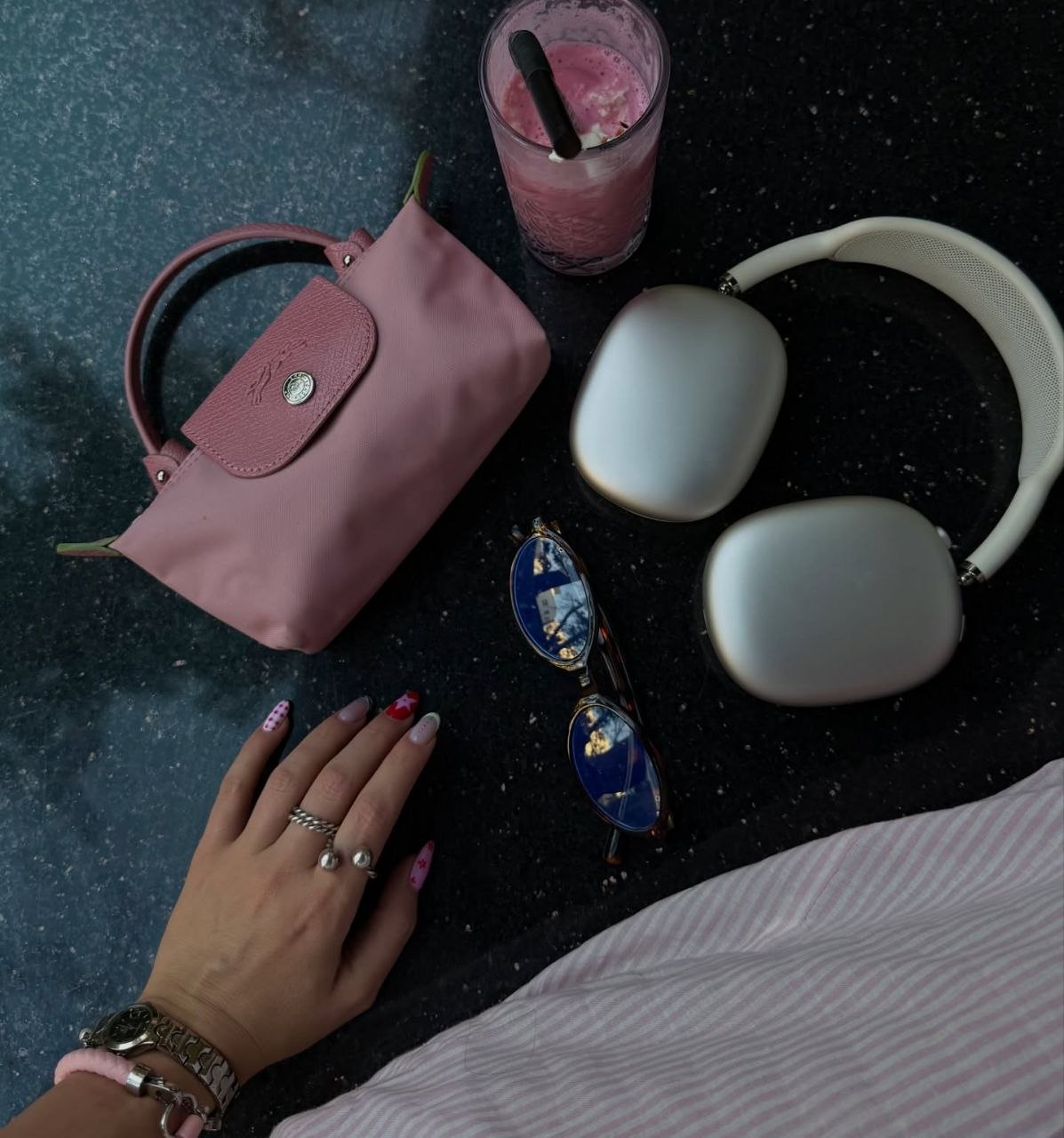 کیوووووت👛🩷