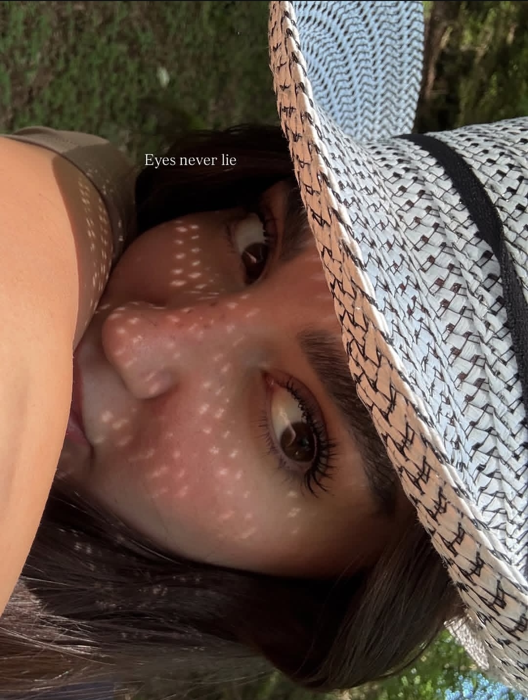 چشم ها هیچ وقت دروغ نمیگن ❤️👀