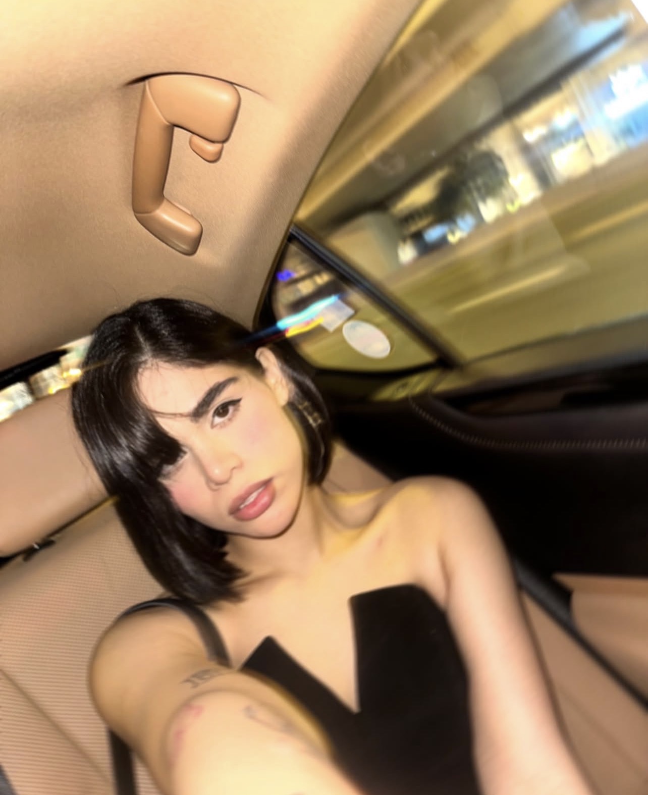 ✨