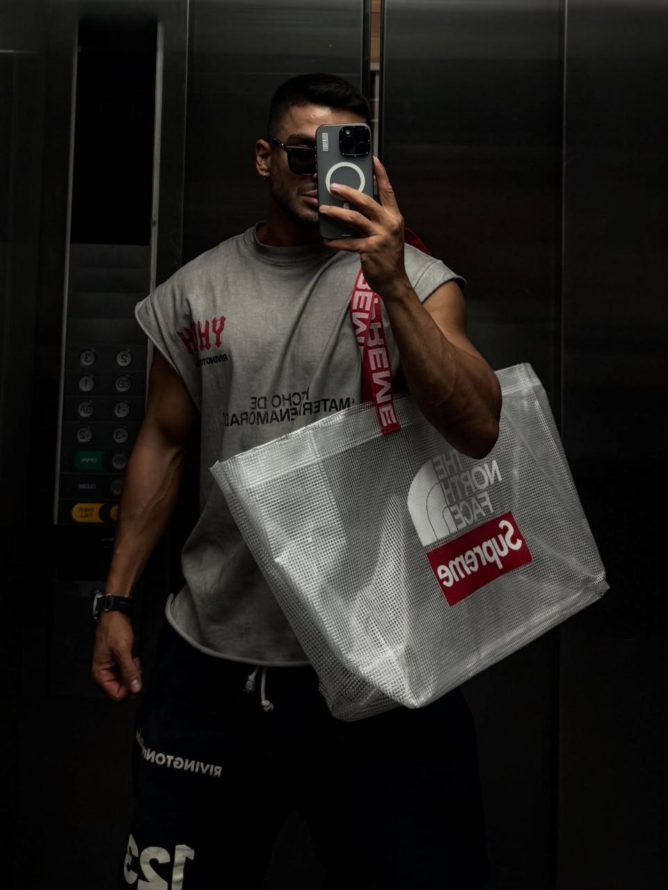 فرصت‌ها رو پیدا نکن، بسازشون. 🛠️🔑